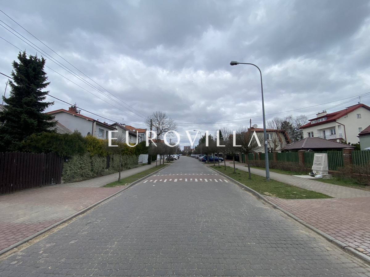 Inwestycyjna działka na starym Wilanowie