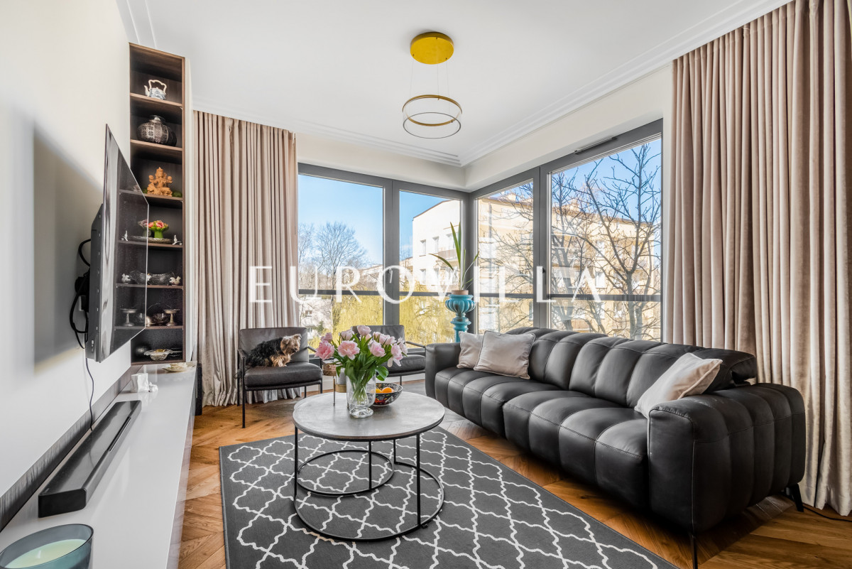 Doskonały apartament przy Łazienkach Królewskich